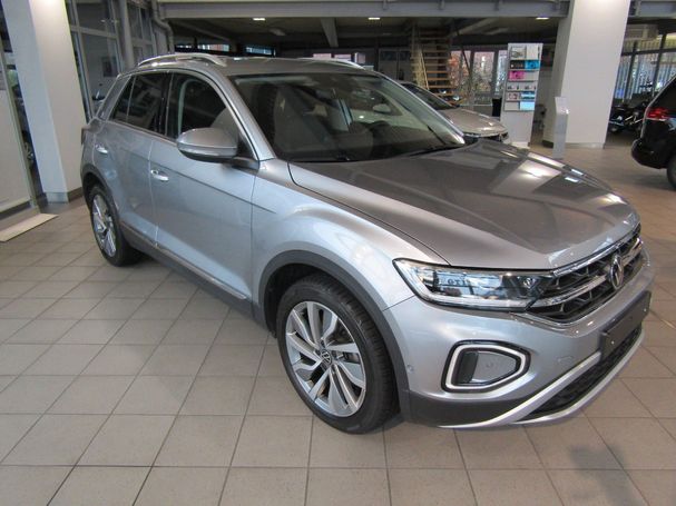 Volkswagen T-Roc 1.5 TSI 110 kW image number 2