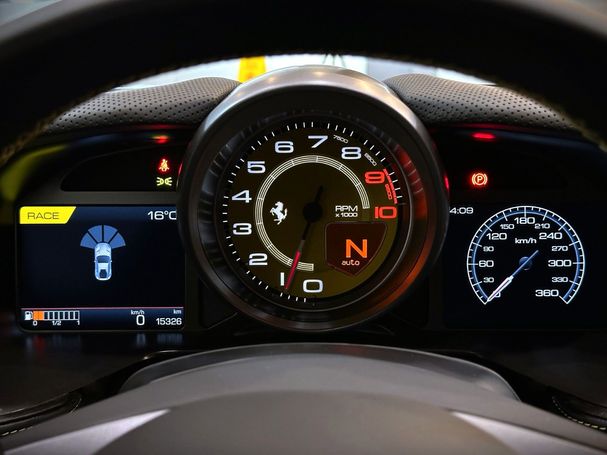 Ferrari 812 Superfast 588 kW image number 13