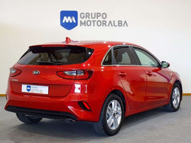 Kia Ceed 1.0 T-GDI 74 kW image number 4