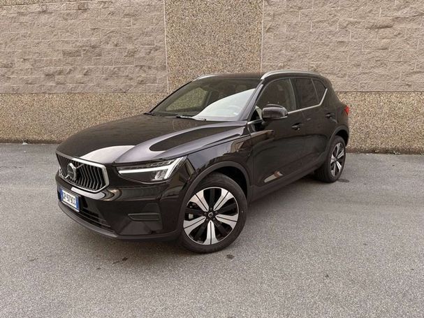 Volvo XC40 Recharge Plug-in Hybrid T4 155 kW image number 1