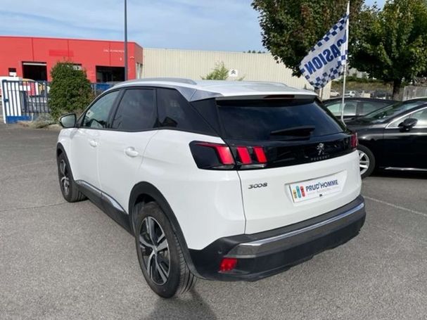 Peugeot 3008 PureTech 130 Allure 96 kW image number 4