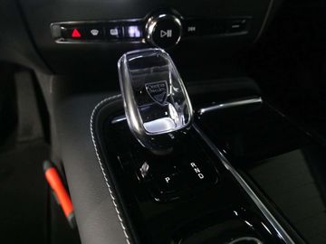 Car image 35