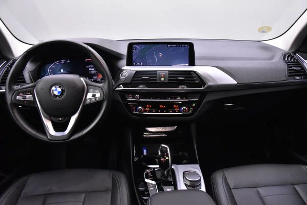 BMW X3 xDrive 140 kW image number 9