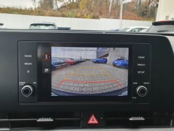 Car image 36