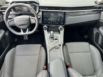 Car image 14