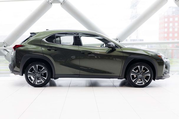 Lexus UX 250h 135 kW image number 12