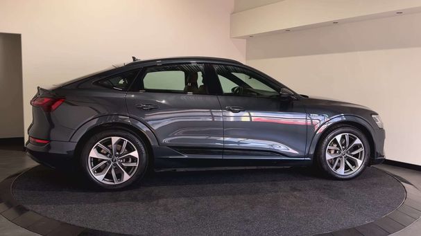 Audi e-tron 55 quattro Sportback Business 300 kW image number 2