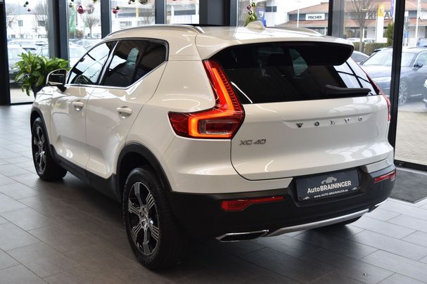 Volvo XC40 D4 AWD Inscription 140 kW image number 7