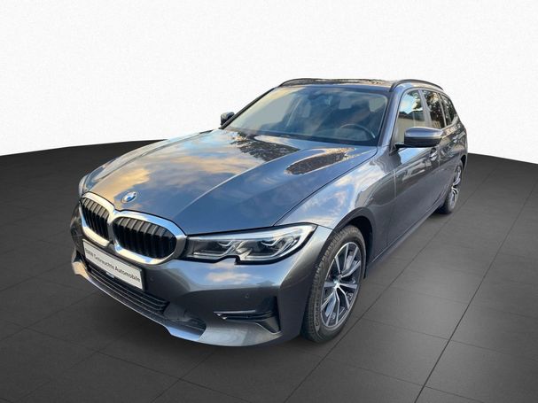 BMW 320d Touring xDrive 140 kW image number 1