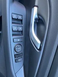 Car image 44