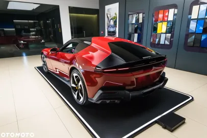 Car image 32