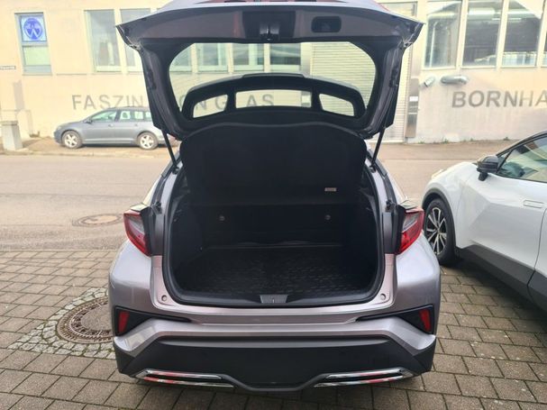 Toyota C-HR 2.0 Hybrid 135 kW image number 4