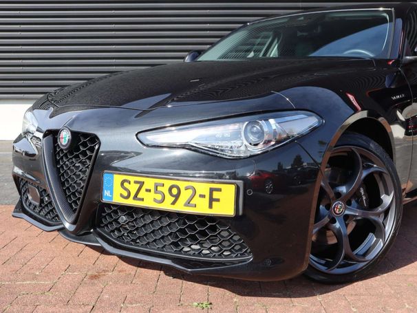 Alfa Romeo Giulia 2.0 Veloce 206 kW image number 8