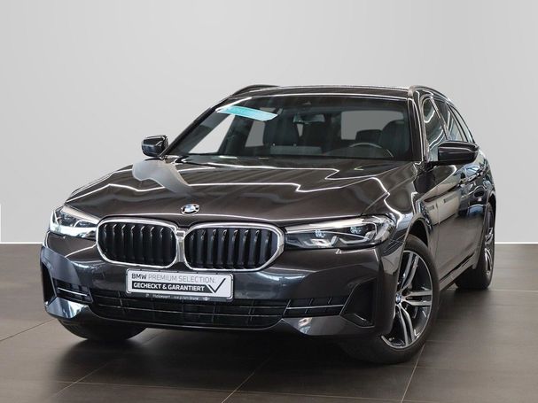 BMW 520d Touring xDrive 140 kW image number 1