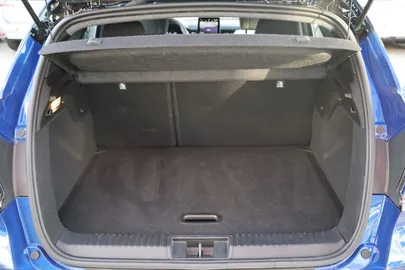 Car image 35