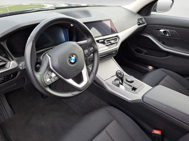 BMW 320 e Touring Advantage 150 kW image number 9