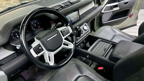 Car image 37