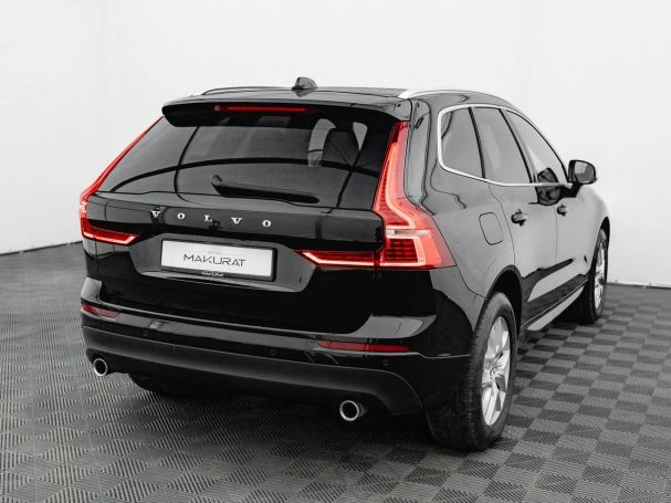 Volvo XC60 D4 AWD Momentum 140 kW image number 4