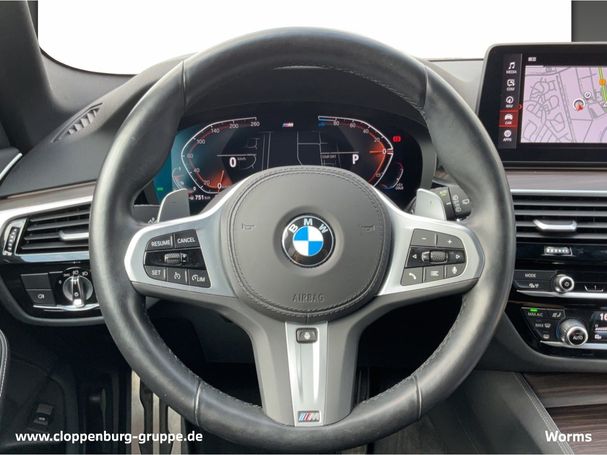 BMW 520d Touring 140 kW image number 12