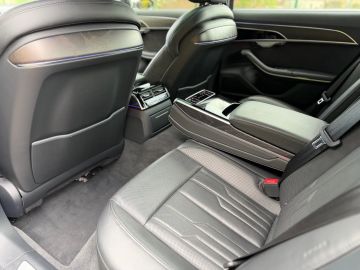 Car image 29