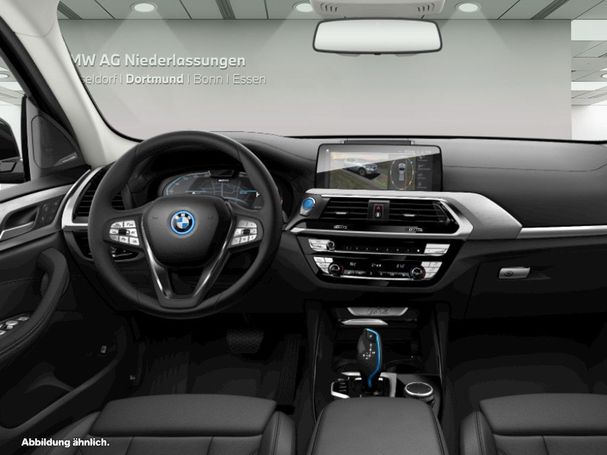 BMW iX3 210 kW image number 5