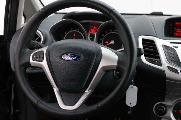 Ford Fiesta 1.25 60 kW image number 6