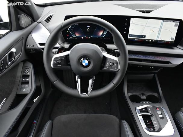 BMW 120i 115 kW image number 12