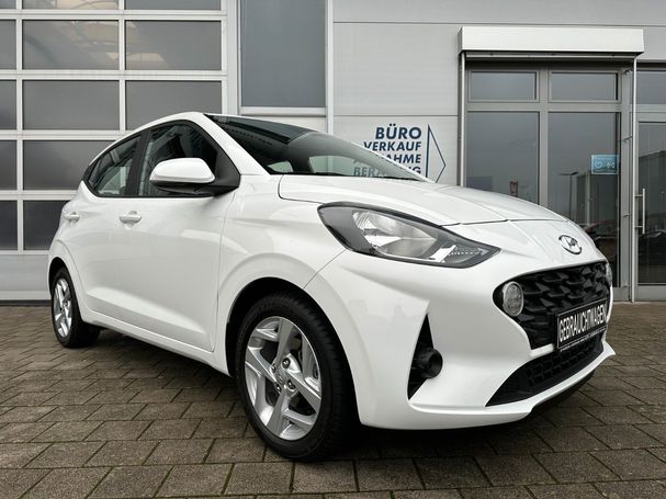 Hyundai i10 1.0 Trend 49 kW image number 1