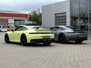 Car image 31