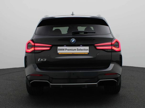 BMW iX3 M Sport 210 kW image number 4