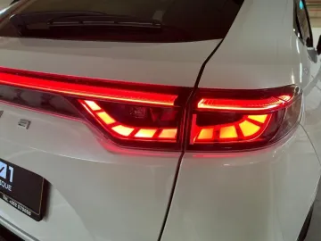 Car image 45