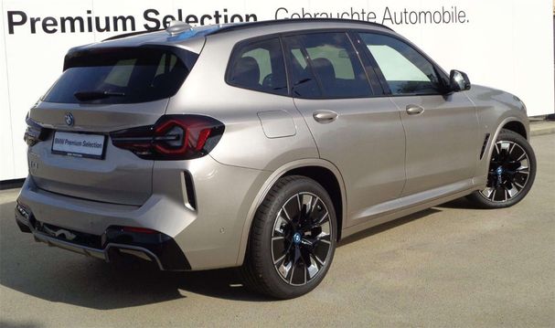 BMW iX3 210 kW image number 2