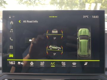 Car image 29