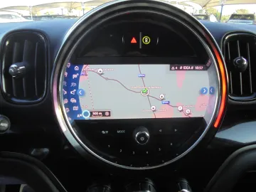 Car image 37