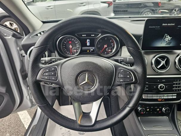 Mercedes-Benz GLA 200 d 7G-DCT 100 kW image number 7