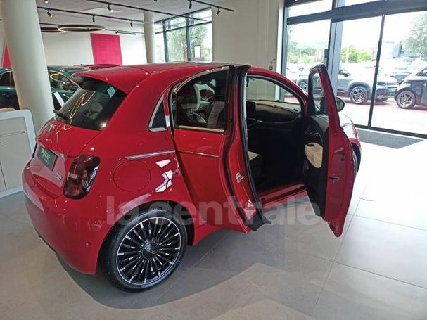 Fiat 500 e 70 kW image number 11