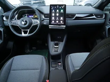 Car image 24