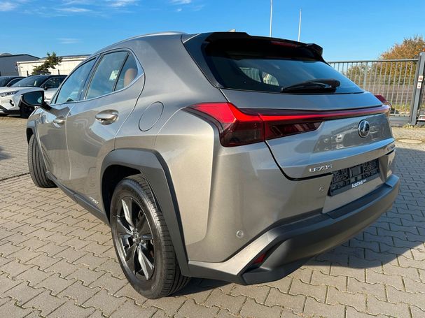 Lexus UX 250h 131 kW image number 7