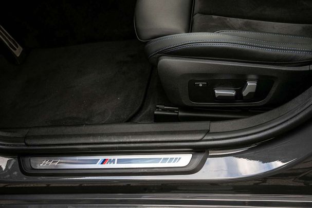 BMW 340d xDrive 250 kW image number 10