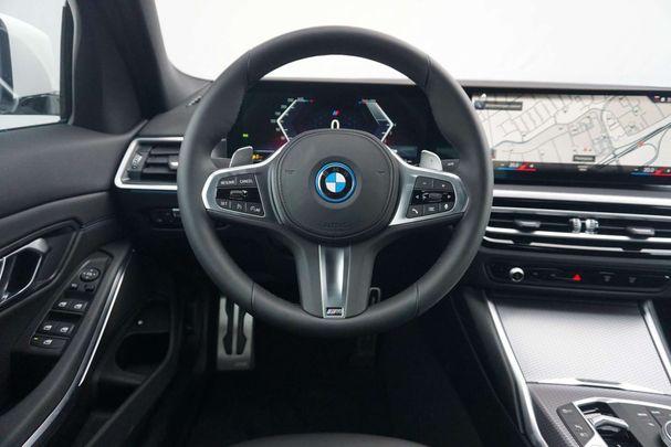 BMW 320 e 150 kW image number 10