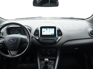 Car image 16