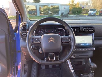 Car image 24