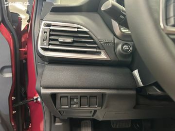 Car image 37