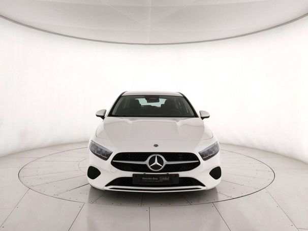 Mercedes-Benz A 180 d Advanced 85 kW image number 2