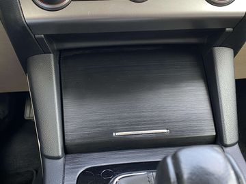 Car image 31