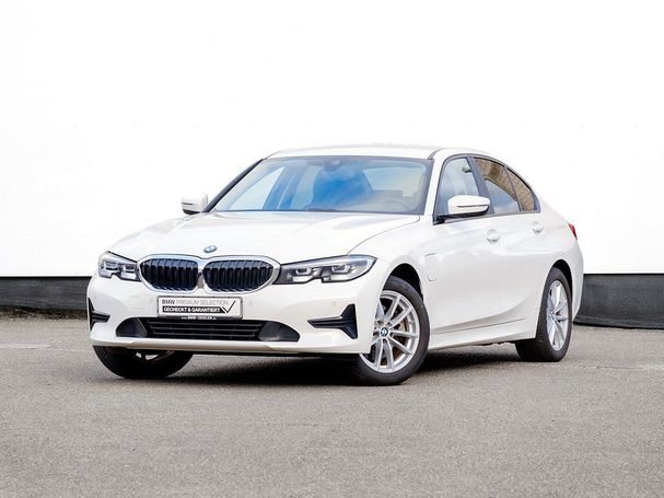 BMW 320 e 150 kW image number 1