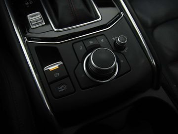 Car image 37