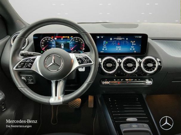 Mercedes-Benz B 180 100 kW image number 15