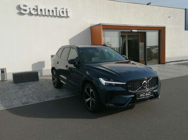 Volvo XC60 B4 Plus Dark 145 kW image number 2