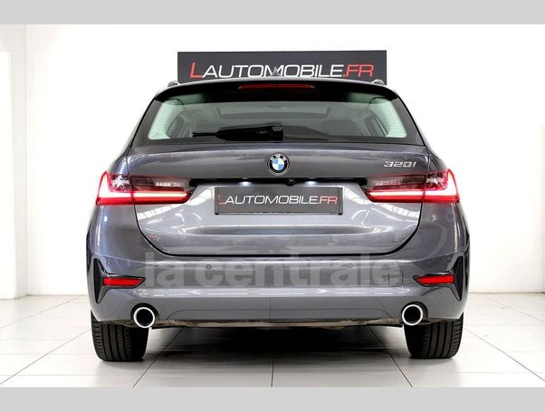 BMW 320i Touring 135 kW image number 4